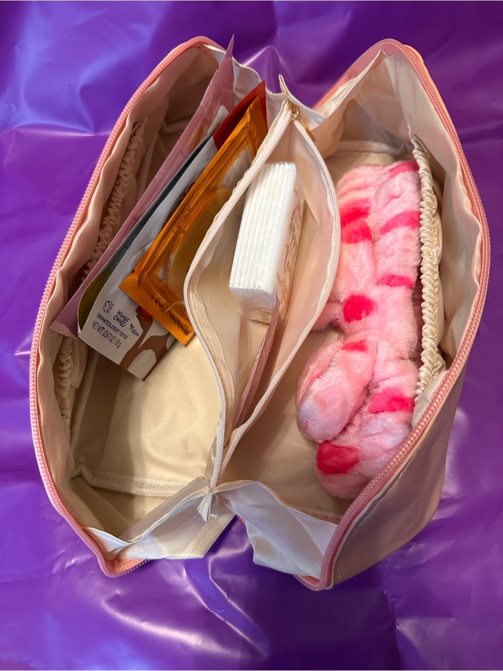 Pink Travel bag/heatless curling rods smoke free home